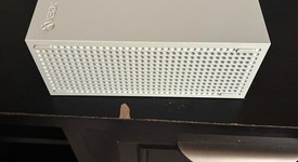 Mint
													Xbox Series S (2020) - White, 512 GB, photo 4 of 5