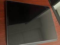 Apple iPad Pro 12.9" 6th Gen 2022