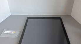 Good
													Apple iPad 7th Gen - Unlocked, Gray, 128 GB, A2200, photo 2 of 5