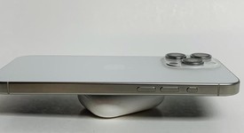 Fair
													Apple iPhone 16 Pro Max - Unlocked, White, 256 GB, A3084, photo 4 of 7