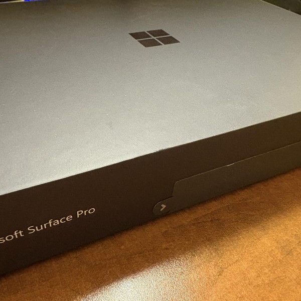 Microsoft Surface Pro 11 - Black, 512 GB, 16 GB