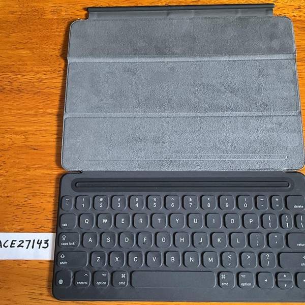 Apple Smart Keyboard for iPad Pro