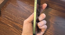 Mint
													Apple iPhone 13 - Unlocked, Green, 128 GB, A2482, photo 3 of 12