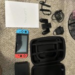 Good Nintendo Switch - 32 GB, Red & Blue