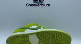Used
													Nike SB Dunk Low Green Apple - 10.5, photo 5 of 5