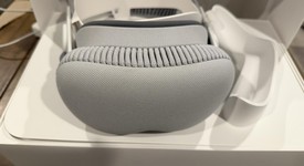 Mint
													Apple Vision Pro - 512 GB, photo 4 of 8