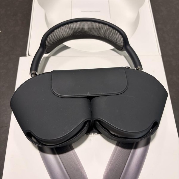 Apple AirPods Max - Gray