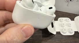 Used
													Apple AirPods Pro 2 - USB-C, photo 3 of 3