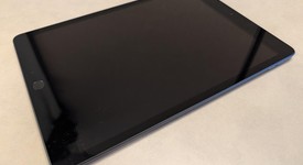 Good
													Apple iPad 7th Gen - Verizon, Gray, 32 GB, A2200, photo 2 of 5