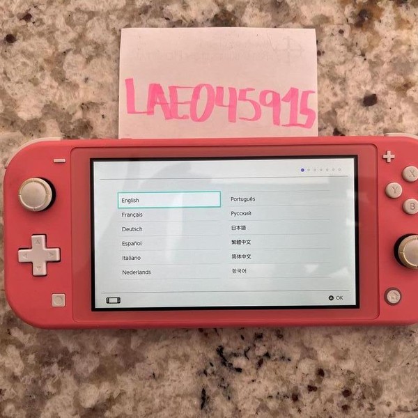 Nintendo Switch Lite - Coral
