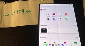 Good
													Samsung Galaxy Z Fold3 5G - Verizon, Black, 256 GB, 12 GB, SM-F926U, photo 4 of 5