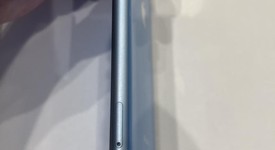Mint
													Apple iPhone Xr - Unlocked, Blue, 64 GB, A1984, photo 3 of 14