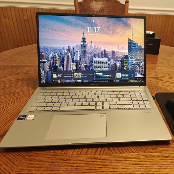 Asus Vivobook Laptop