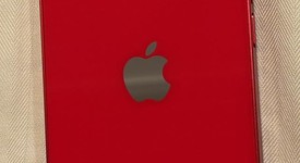 Mint
													Apple iPhone 14 - Unlocked, Red, 128 GB, A2649, photo 2 of 7