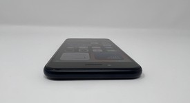 Good
													Apple iPhone SE 3rd Gen 2022 - T-Mobile, Midnight, 64 GB, A2595, photo 4 of 6