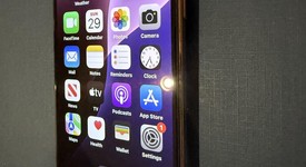 Mint
													Apple iPhone 11 Pro - Unlocked, Gold, 256 GB, A2160, photo 5 of 7