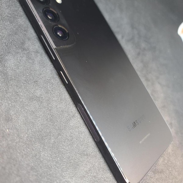 Samsung Galaxy S22 Ultra - Unlocked, Black, 128 GB, 8 GB, SM-S908U1