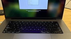 Good
													MacBook Pro 2021 - 16" - Apple M1 Pro 10-core, Gray, 512 GB, 32 GB, photo 2 of 8