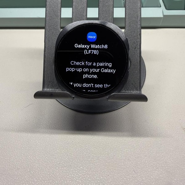 Samsung Galaxy Watch8 - Unlocked, Graphite, SM-L325, 40mm