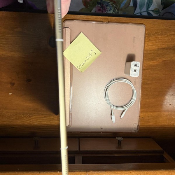 Apple iPad Pro 12.9 inch 2nd Gen 2017 - Verizon, 512 GB, Gold