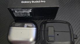 Used
													Samsung Galaxy Buds3 Pro - Silver, photo 1 of 5
