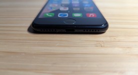 Good
													Apple iPhone SE 3rd Gen 2022 - Unlocked, Midnight, 128 GB, A2595, photo 3 of 13