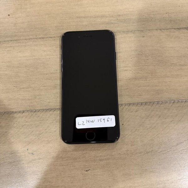 Apple iPhone SE 3rd Gen 2022 - Unlocked, 64 GB, Midnight, A2595