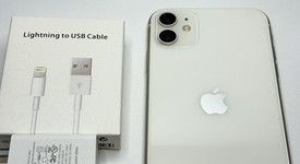 Good
													Apple iPhone 11 - Unlocked, White, 128 GB, A2111, photo 4 of 5