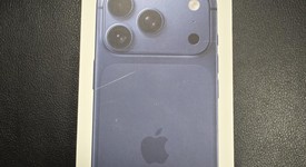 New
													Apple iPhone 17 Pro - Verizon, Deep Blue, 256 GB, A3256, photo 4 of 5