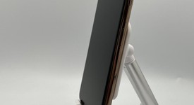 Good
													Apple iPhone 11 Pro Max - Unlocked, Gold, 64 GB, A2161, photo 2 of 7