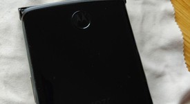 Mint
													Motorola Razr 2 5G - Unlocked, Graphite, 256 GB, 8 GB, XT2071-3, photo 3 of 13