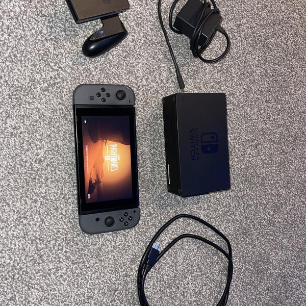 Nintendo Switch - 32 GB, Grey