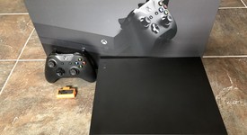Mint
													Xbox One X (2017) - Black, Standard, photo 1 of 6