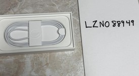 Mint
													Apple iPhone 17 - Unlocked, Black, 256 GB, A3258, photo 3 of 9