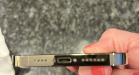 Good
													Apple iPhone 13 Pro Max - Unlocked, Gold, 128 GB, A2484, photo 4 of 12