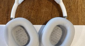 Used
													Apple AirPods Max - Silver, photo 2 of 4
