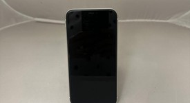 Good
													Apple iPhone 11 - Verizon, White, 64 GB, A2111, photo 1 of 6