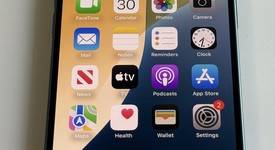 Good
													Apple iPhone 16 - Unlocked, Teal, 128 GB, A3081, photo 2 of 7