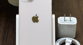 Mint
													Apple iPhone 13 - Unlocked, Pink, 128 GB, A2482, photo 1 of 7