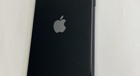 Good
													Apple iPhone SE 3rd Gen 2022 - Unlocked, Midnight, 128 GB, A2595, photo 4 of 5