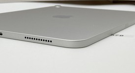 Mint
													Apple iPad 11th Gen - Wi-Fi, Silver, 256 GB, A3354, photo 4 of 5