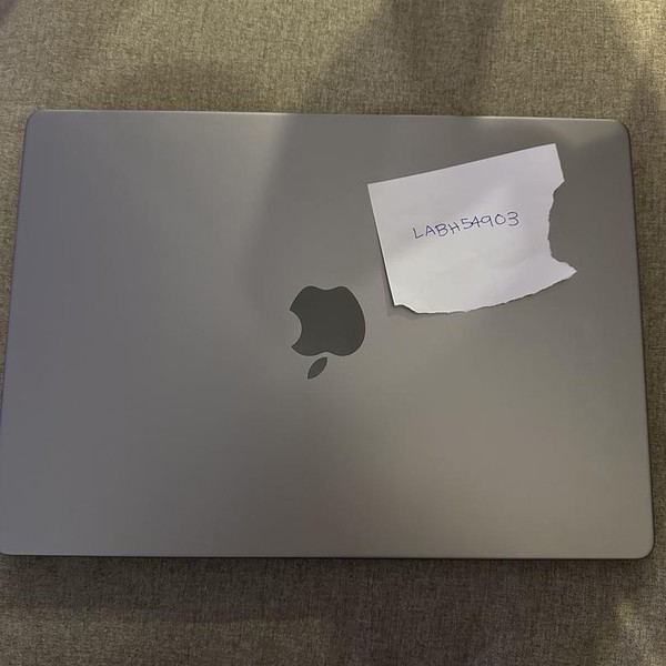 MacBook Pro 2021 - 14 inch - 512 GB, Silver, 16 GB, Apple M1 Pro 8-core