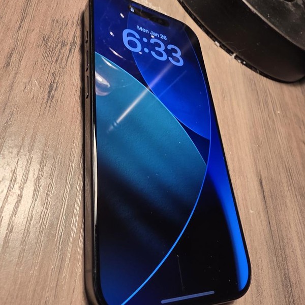 Apple iPhone 16 Pro - US Cellular, Black, 256 GB, A3083