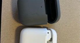 Used
													Apple AirPods 1st Gen - Wireless Case, photo 2 of 3