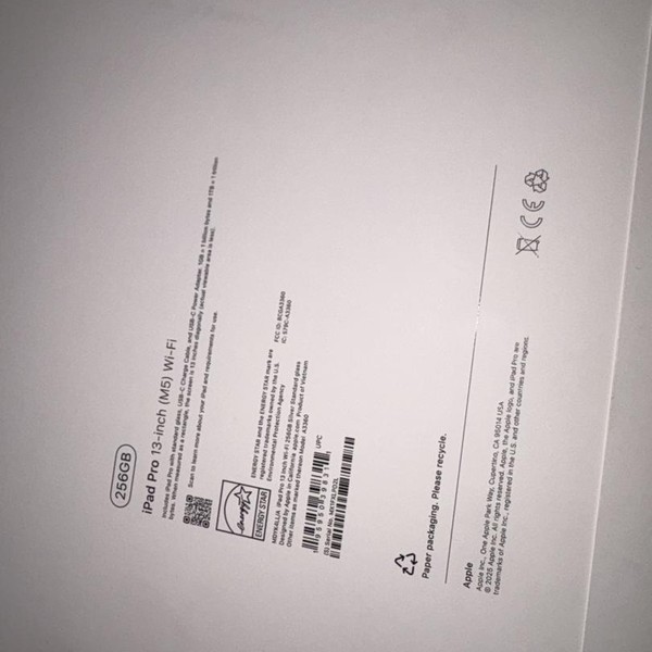 Apple iPad Pro 13 inch (M5) 2025 - Wi-Fi, 256 GB, Silver, Apple M5 9-Core, A3360, Standard Glass