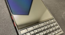 Mint
													Unihertz Titan 2 - Unlocked, Black, 512 GB, 12 GB, photo 3 of 3