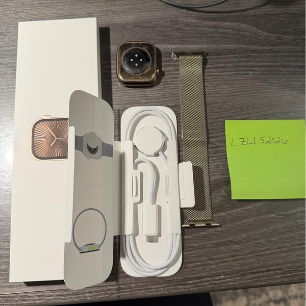 Apple Watch Series 10 46mm - Unlocked, Gold, A3003 - Cellular, Titanium