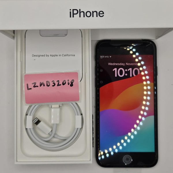 Apple iPhone SE 3rd Gen 2022 - Unlocked, 64 GB, Midnight, A2595