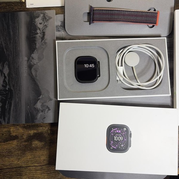 Apple Watch Ultra 3 49mm - Unlocked, Black, A3281