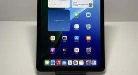 Good
													Apple iPad Air 5th Gen - Wi-Fi, Gray, 256 GB, A2588, photo 1 of 6